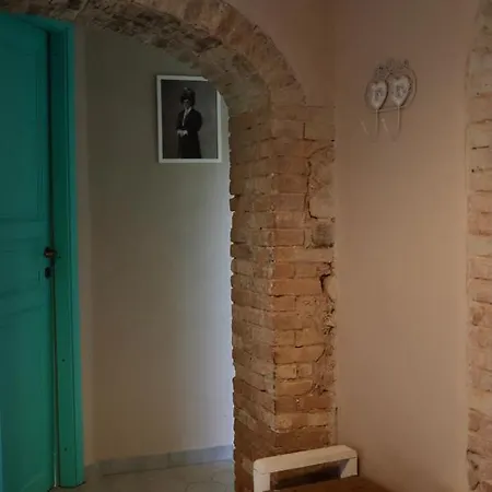 Corte Boero לינה וארוחת בוקר 3*